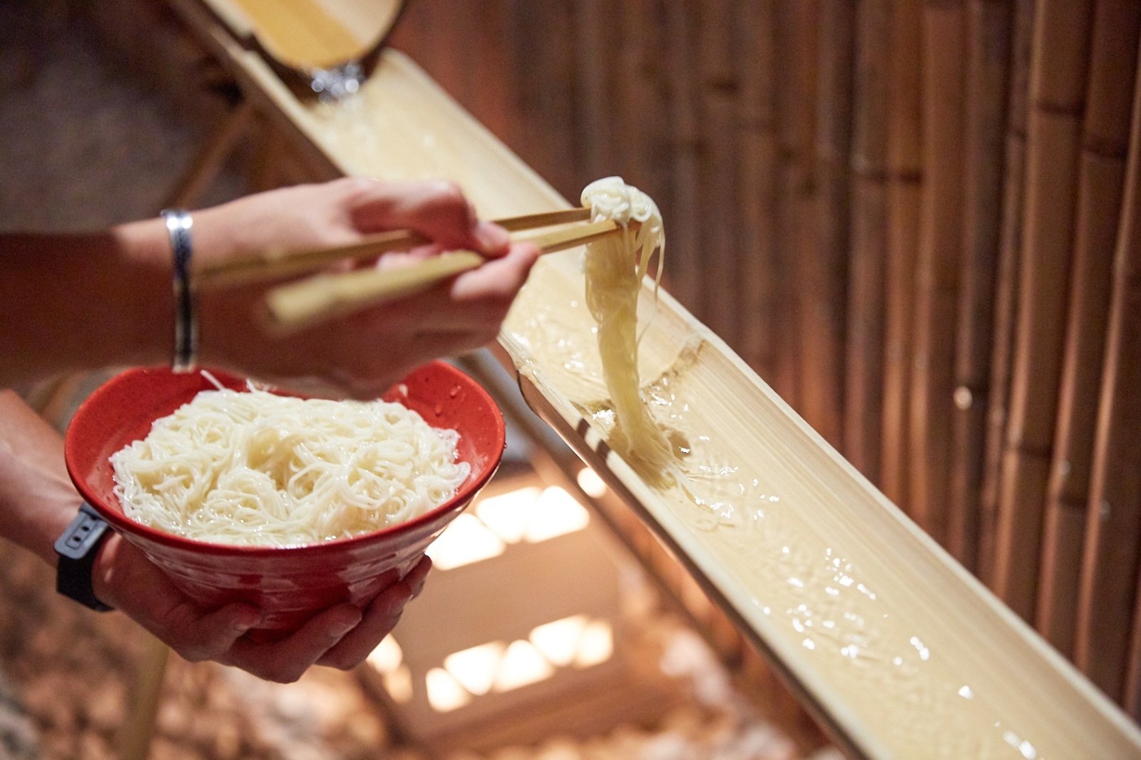 流しそうめん